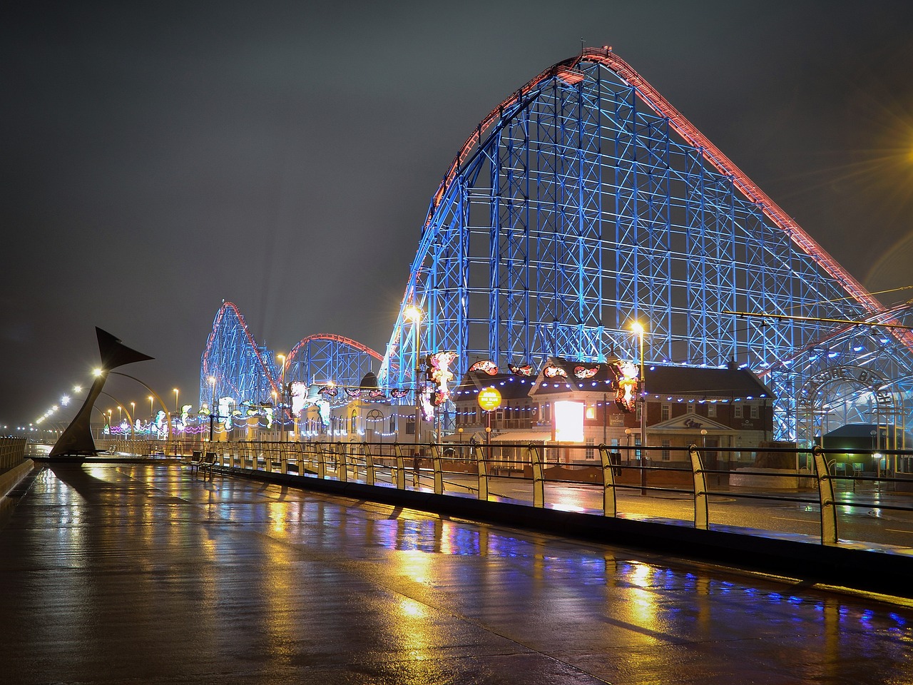 Amusement Park Rides: An Informational Text Unit
