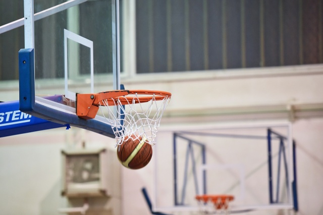Physical Education : 6th Grade Basketball/Dribble Unit